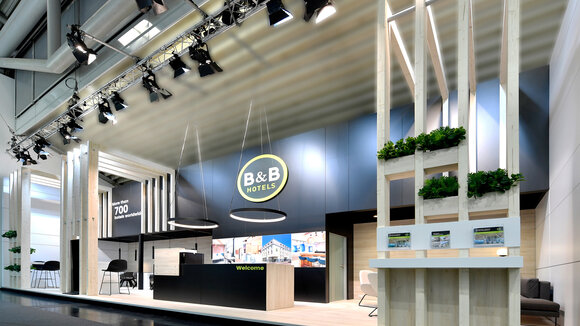 Messestand B&B Hotels, Messe Expo Real, Messebauer ISINGERMERZ