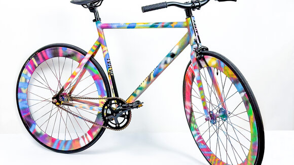 Santafixie Art Bike aus der Crowd Design Aktion "Spray it your way"