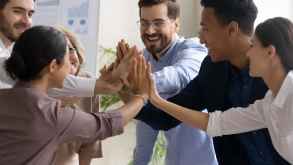 Ob Ihr Geld in Weiterbildung gut angelegt ist, verraten die Weiterbildungscharts des SZ-Instituts